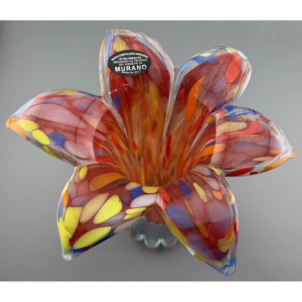 Vintage Murano Vetro Eseguito Vase Art Glass Multicolor Tulip Scalloped Base 6.5